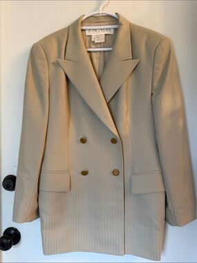 ESCADA Vintage Double Breast Blazer beige Large size 42